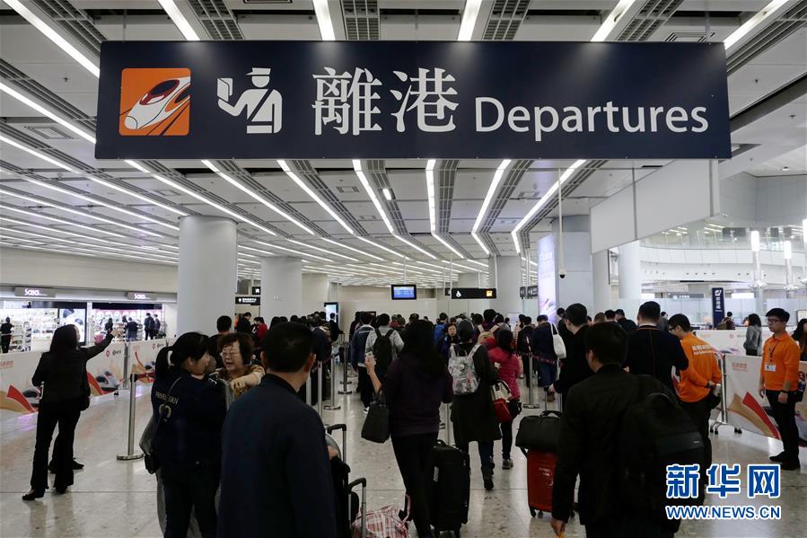 從看球到「懂」球：解鎖足球英文，讓你成為看球聚會中最硬核的靈魂 