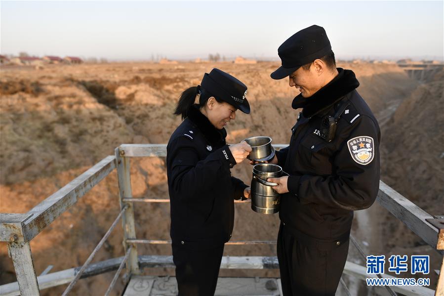 那时的我们，看不懂《小飞龙》