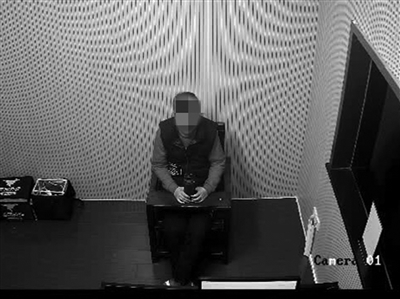 高铁上坐错座位死活不让 “霸座女”大闹车厢被拘7日