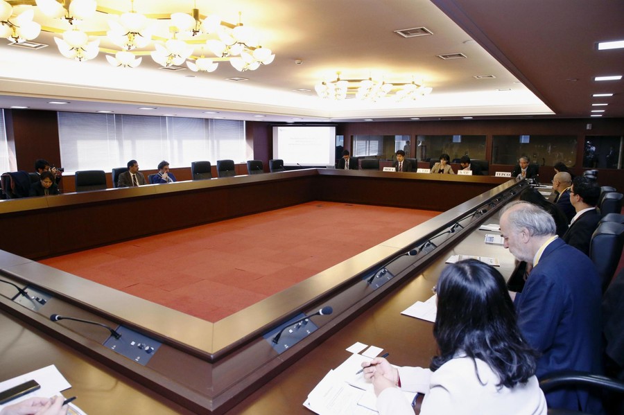日本政府举行说明会(共同社)