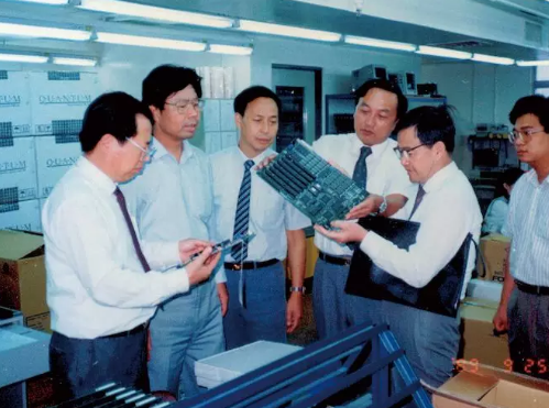 早年工作照(1989年)。来源:被访者供图