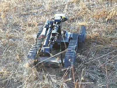 排爆机器人入列武警部队 获特战官兵高度评价(图)