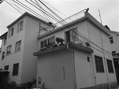 “20年后当街暴打老师”背后： 这对师生到底是怎样的人？