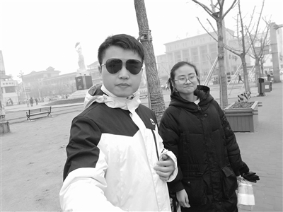 “硬核”班长千里走单骑 他要4年访遍全班54位同学家