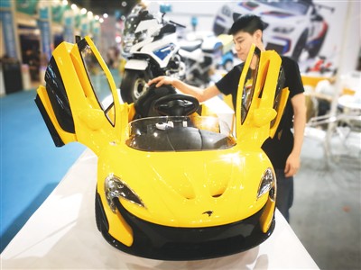 �ڹ㶫��ݸ�ٰ�ĵ�ʮһ���й��ӹ�ó�ײ�Ʒ�������ֳ����������� &nbsp;����ƽ��