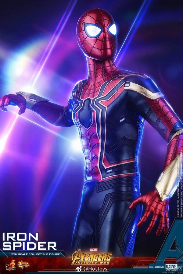 《复联3》“钢铁蜘蛛侠”人偶 极致还原,金色蛛爪吸睛