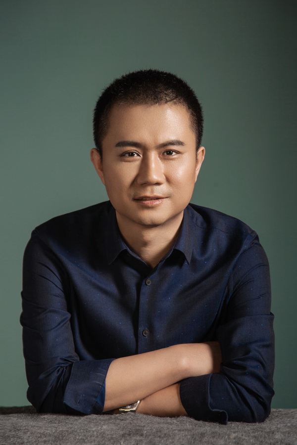 何常在新作《浩荡》:用网文写革开放四十年