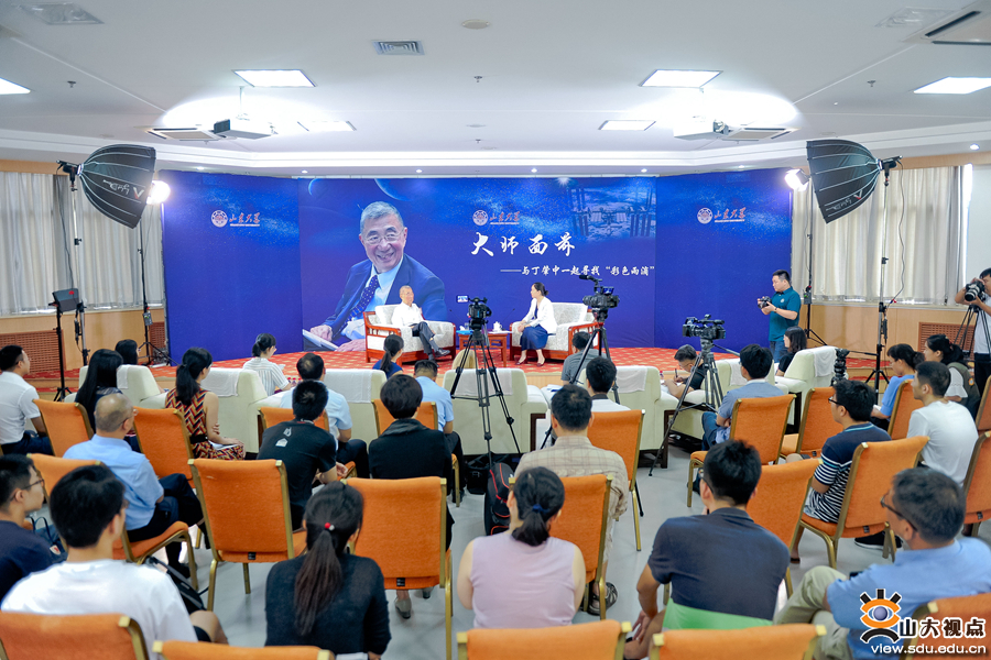 诺贝尔物理学奖获得者、著名华裔科学家丁肇中