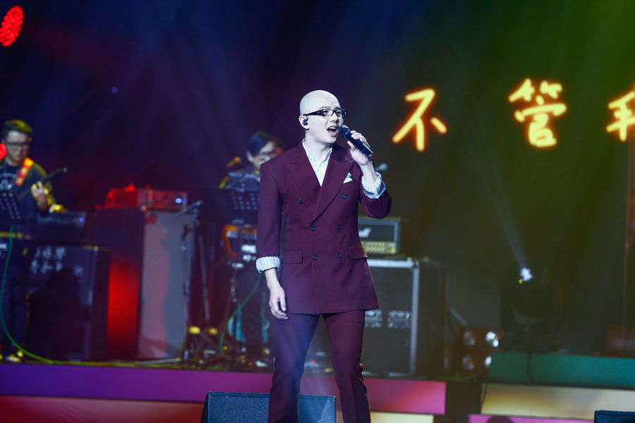平安“糖”演唱会北京开唱 向儿子深情告白