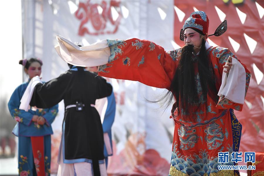 文化惠民 送戏下乡