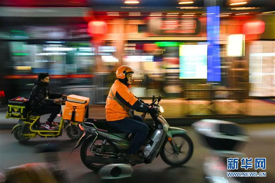 看了这张卡片,你还有什么理由抱怨