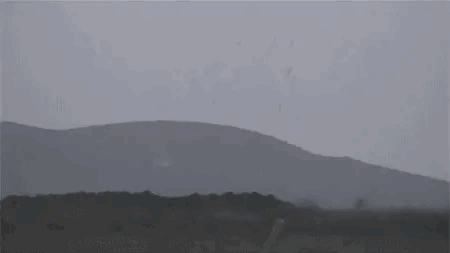 女司机无证超速驾驶酿悲剧 动图 姑娘这手速咋练的?