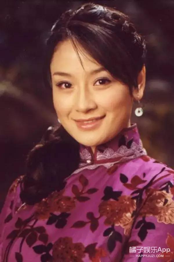 还记得《京华烟云》中的曼妮吗?她现在长这样