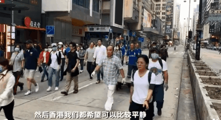 大红鹰免费试玩-村民捡到不认识的小家伙,送到派出所才知道······