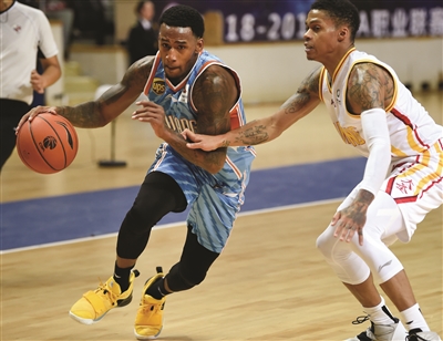 末节痛失好局 同曦惜败新疆