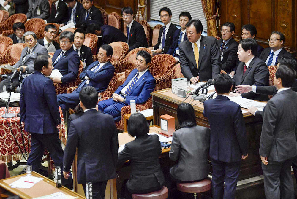 「万豪集团eid网址」确定这是高圆圆?深V配超短裤太性感!网友:赵又廷没意见?