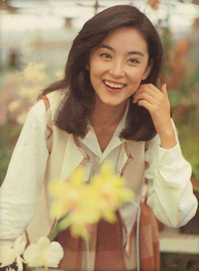 曾经的香港女神林青霞年轻时清纯美丽是多少男人的梦
