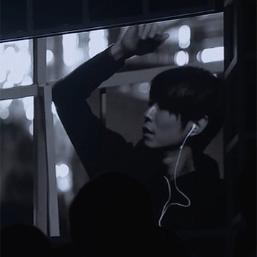 kirakira王子与天然“笨蛋” 这个小可爱36岁啦