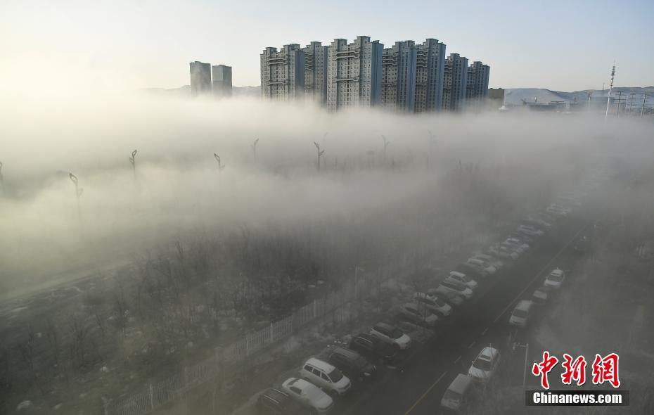 “云拍”毕业照留下特别的回忆