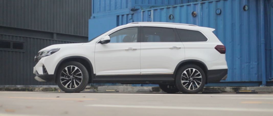 10万买这辆7座中型SUV,这位车主的生活变了样……