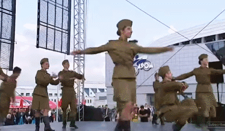 小姐姐都这么强壮了还练啊 动图 单身狗不如狗系列