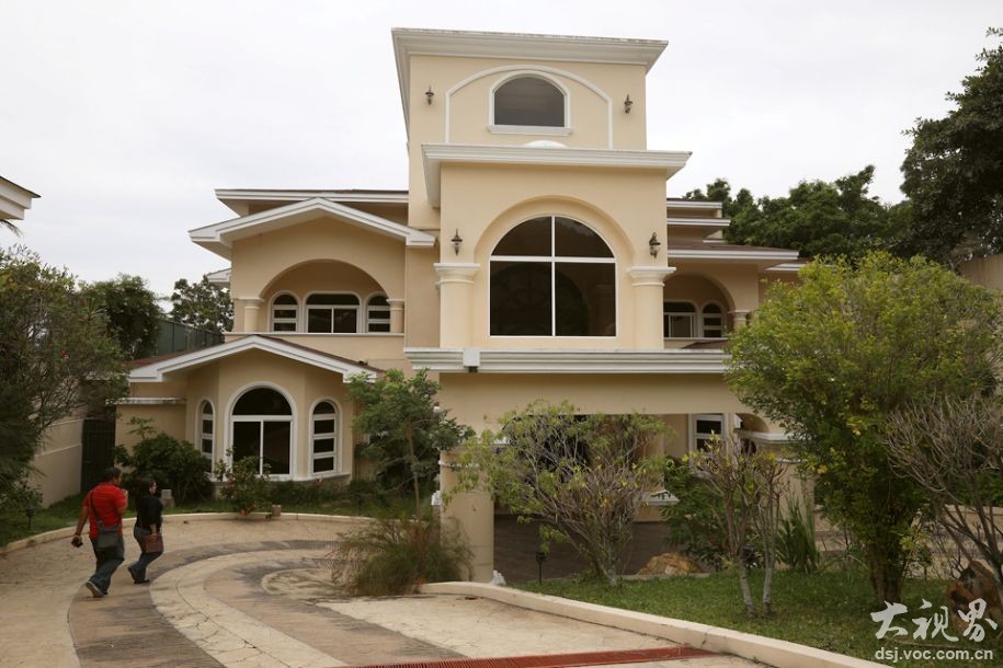 掌握財富的「終極快捷鍵」：渣打銀行香港熱線全方位攻略，讓你的金融生活從此優雅從容 