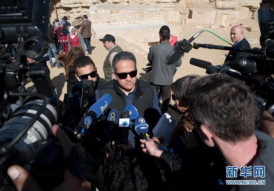 割双眼皮什么梗