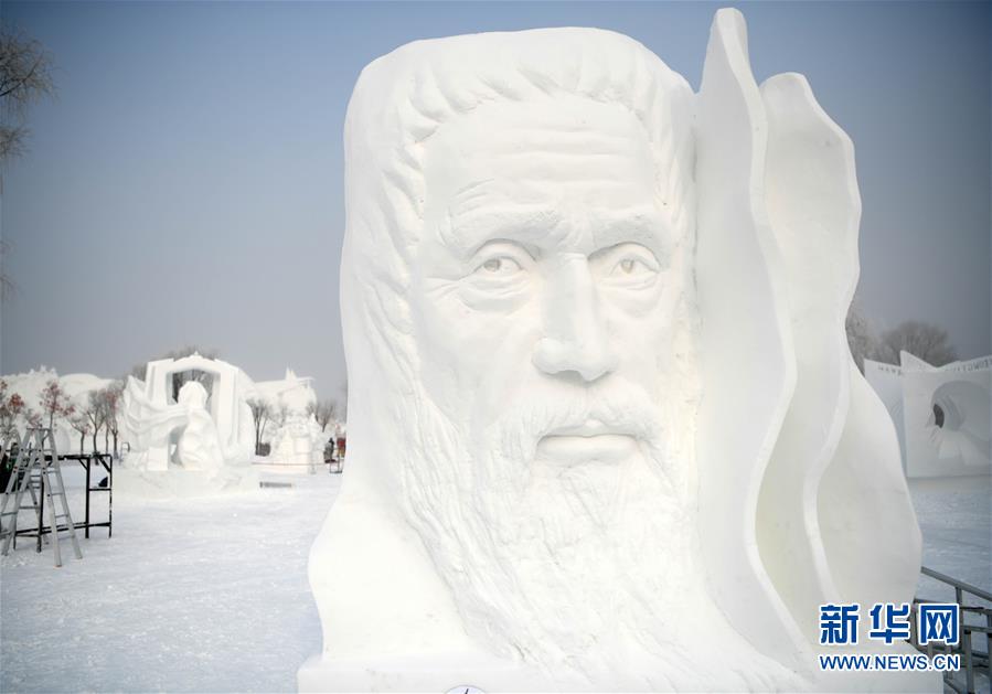 “小画家”致敬消防员
