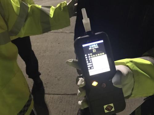 中午喝了一瓶啤酒晚上就开车 男子被罚2000元