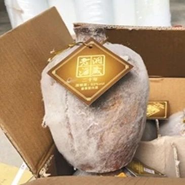 茅台镇三无散酒变“网红洞藏酒” 仁怀市已组成联合调查组