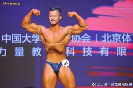 22岁大学生拿了健美全国冠军！听到他这几个月的食谱，惊呆了！