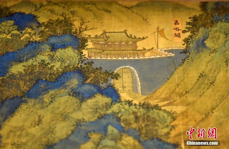 亳州林拥城景区的梅花进入怒放期