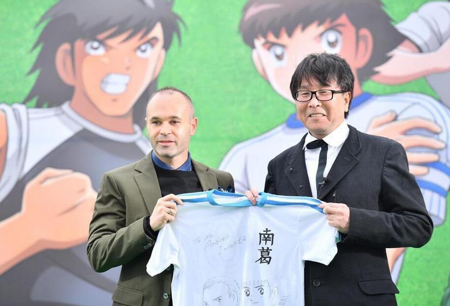 日本东京葛饰区四木车站变身《足球小将》世界