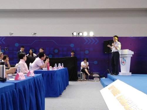 复旦大学科研成果亮相第二届中国高校科技成果