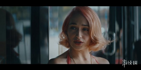 《五十度灰》男主最新电影《一塌糊涂》发布预告!