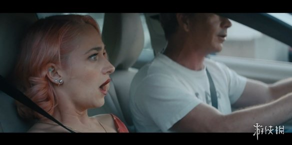 《五十度灰》男主最新电影《一塌糊涂》发布预告!