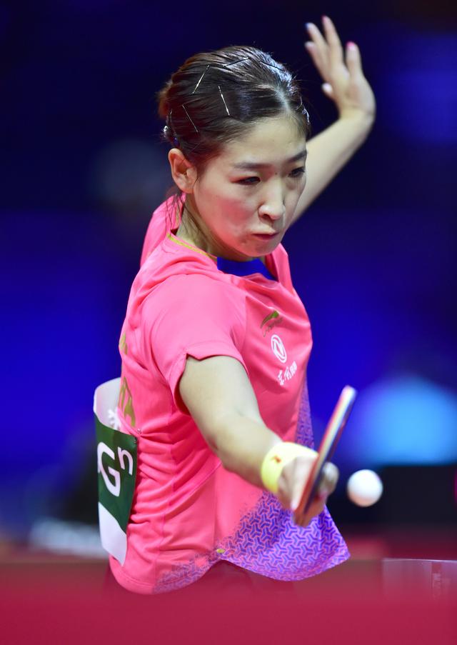 乒乓球--刘诗雯晋级女单次轮
