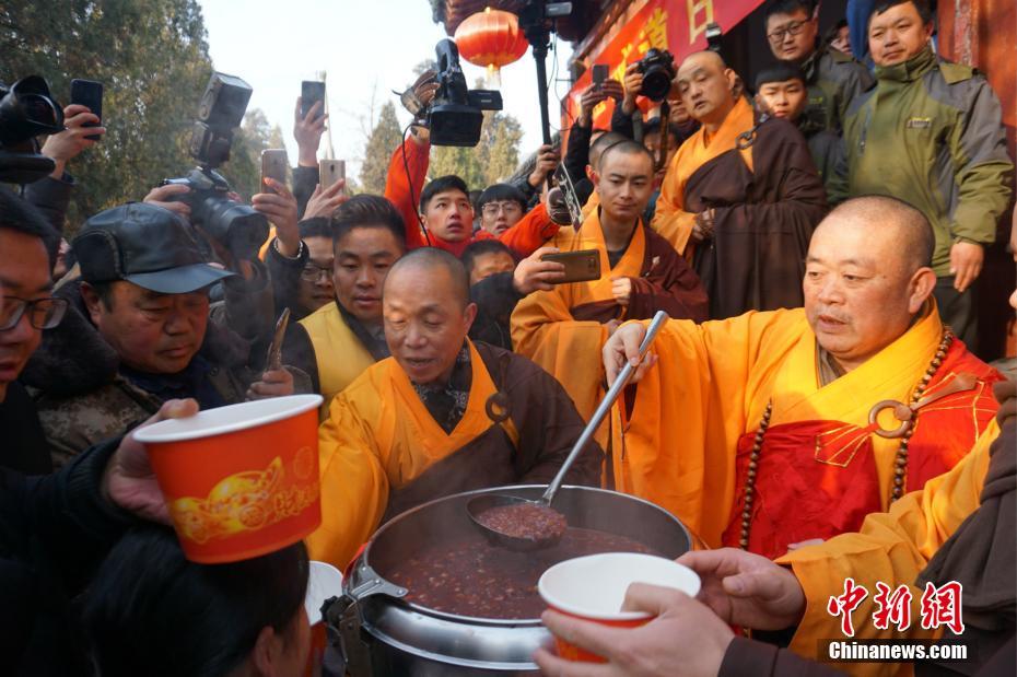 习近平总书记在深度贫困地区脱贫攻坚座谈会上的重要讲话引起强烈反响