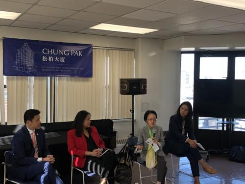 馬拉麗思(左二起)、陳倩雯、利華娜在論壇發言。(記者金春香/攝影)