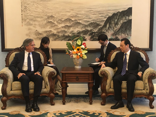 外交部副部长王超会见西班牙离任驻华大使卡内