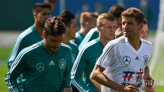 界杯第四日前瞻 巴西德国首秀!黑马能否一黑到