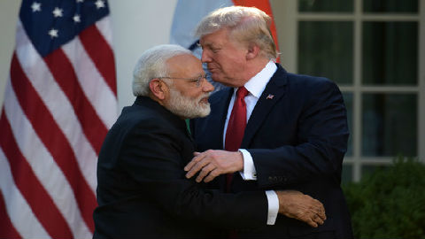 早参丨普特会下月赫尔辛基登场;蔡英文制约