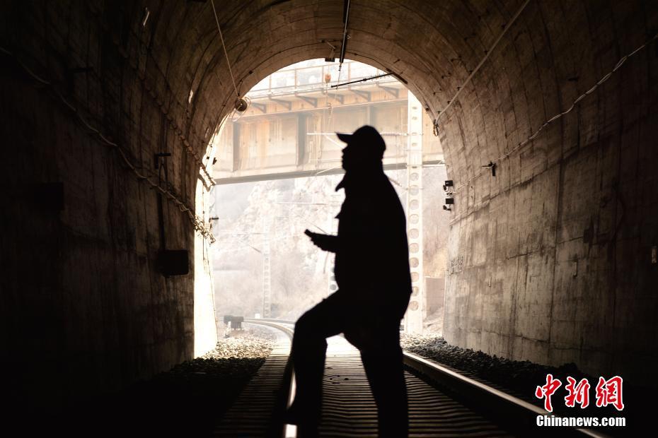 FATCHOY88：開啟財富與好運的終極密碼，重塑你的質感生活巔峰 