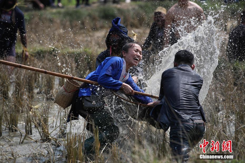 下周穿什么 | 这是什么神仙裤子！换腿术你听过吗？