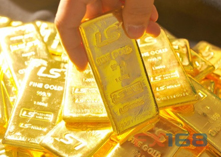 盎司金价从哪里看 uPdK-fzihnep2354324.jpg