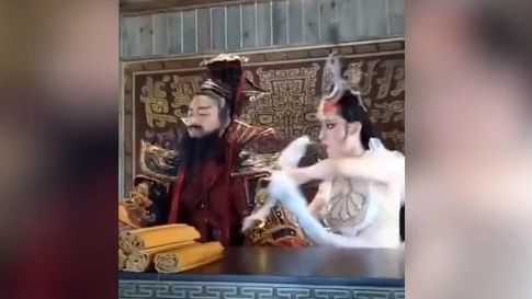 人民网评纣王妲己成景区代言人:历史岂容如此