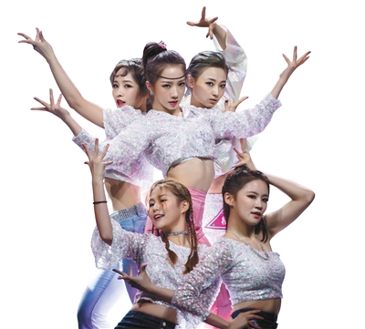 综艺 偶像可以“生产”，流量也可能失灵