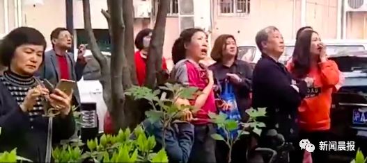 ŮӾȻ4¥¸վ9Сʱȥϰʱ°