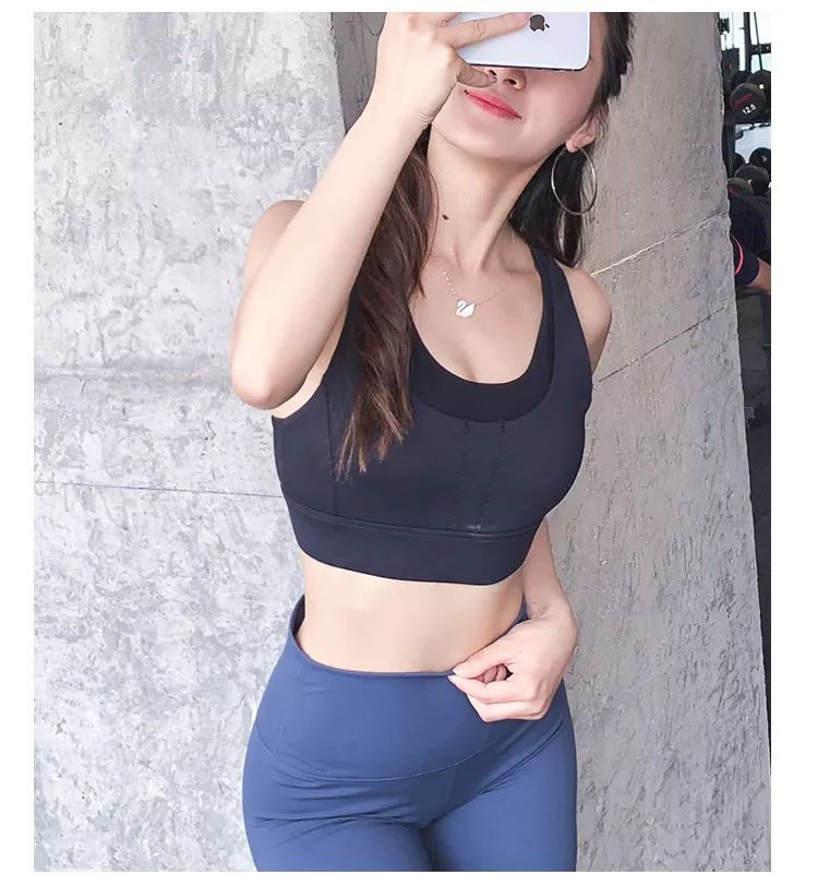 减震内衣推荐_内衣美女(3)