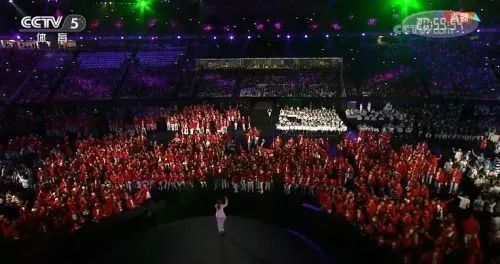 亚运会开幕式 印尼总统的入场方式亮了
